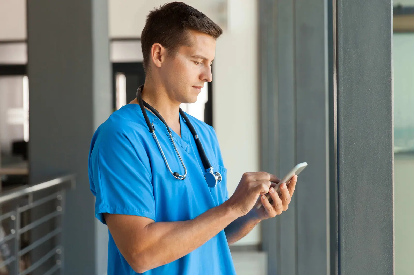 Qliq Turns Your Smartphone into a HIPAA Compliant Camera